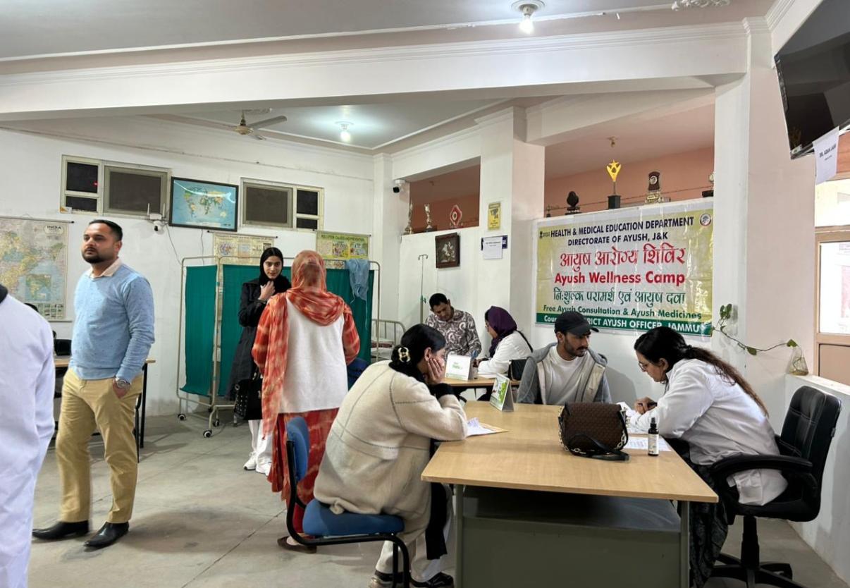 S.Sidharatha Paramedical Training Institute Sunjwan Jammu hosts successful Free Medical Camp and Blood Donation Camp