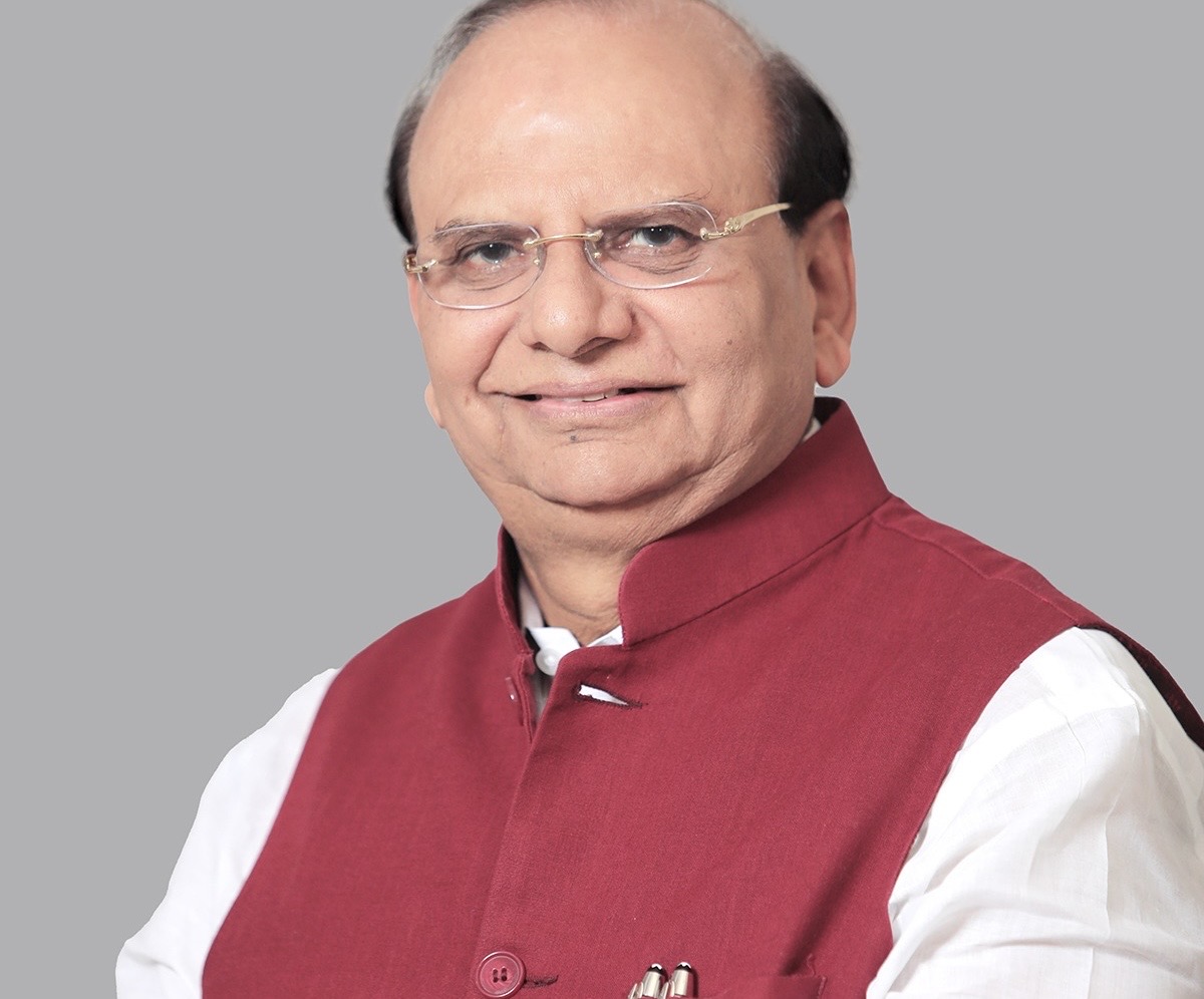 'LG Ladakh holds meeting with Chief Secretary; Directs preparation of  plan for creation of 50 water bodies across UT'