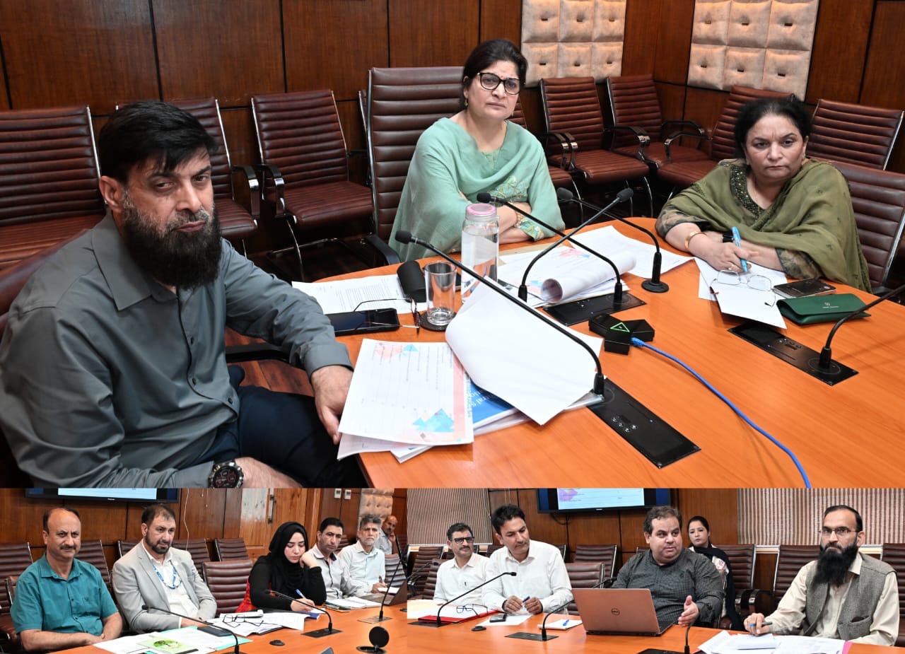 'Babila Rakwal reviews functioning of FPOs across J&K'