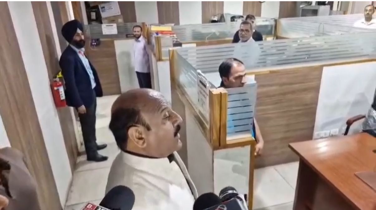 'Dy CM J&K Surinder Choudhary pays surprise visit to JKPCC  ; says then MD  started destruction'