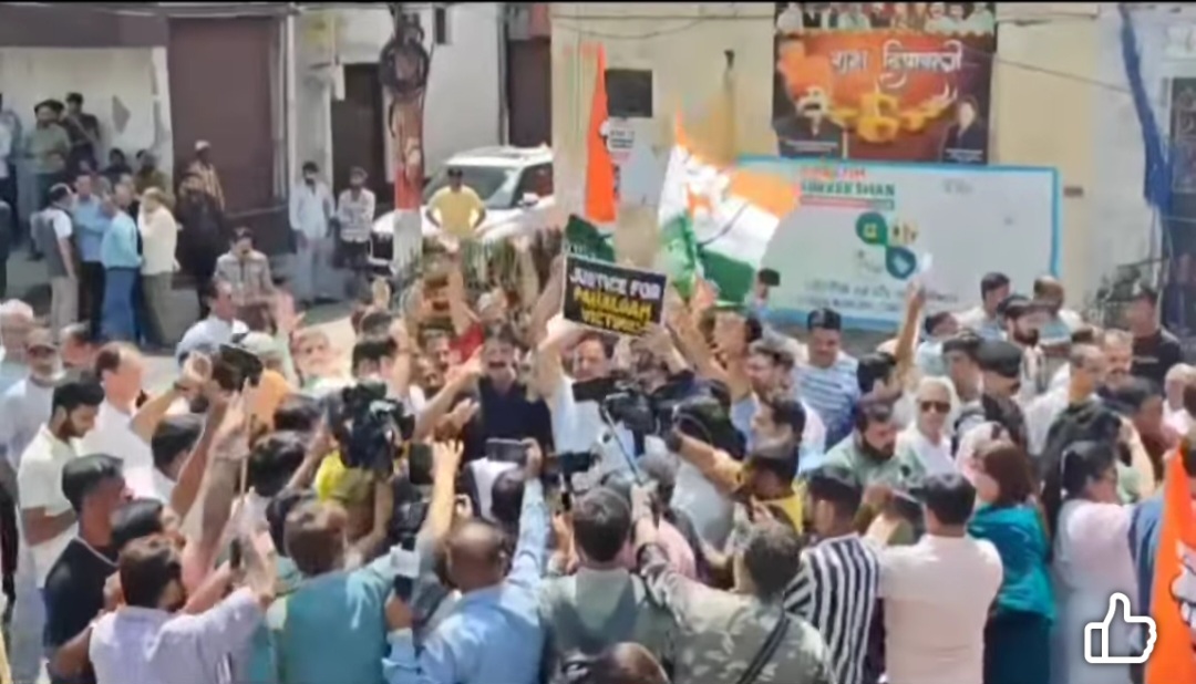 Congress holds strong protest against Pahalgam Attack in Jammu