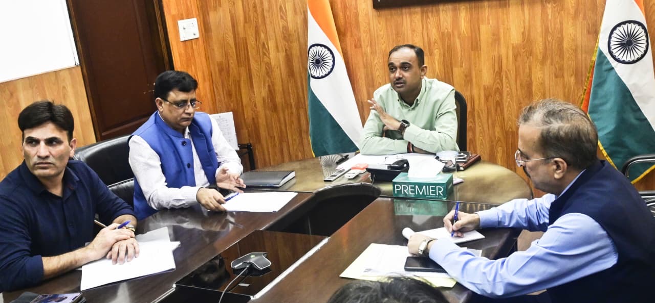 Div Com Jammu reviews arrangements for subsidised Heli Service to Hilly Districts, commencing from Nov 2
