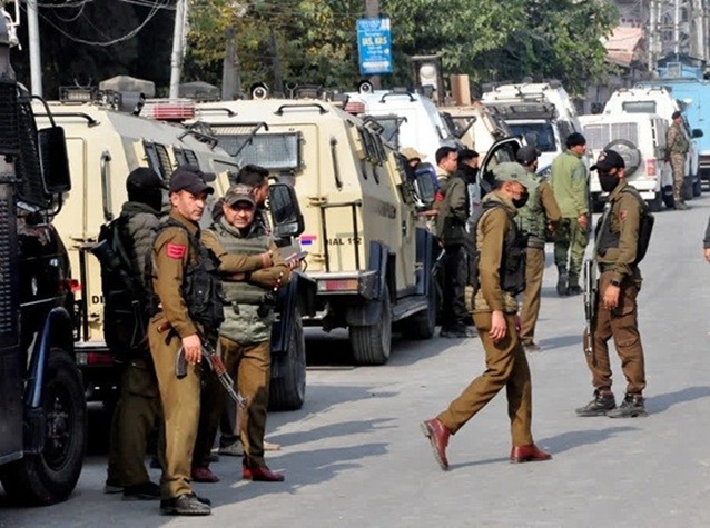 J&K Police recover 300 Kg of ammonium nitrate, an AK-47 Rifle & Ammunition in Haryana 