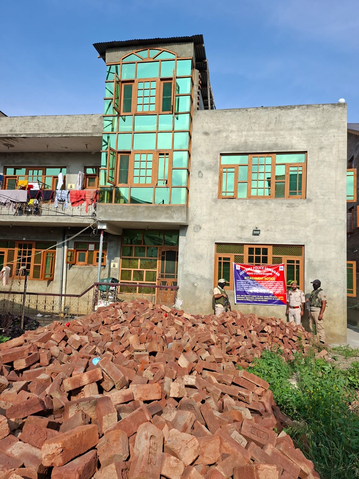 Srinagar Police  attaches Property worth Rs 1.5 cr