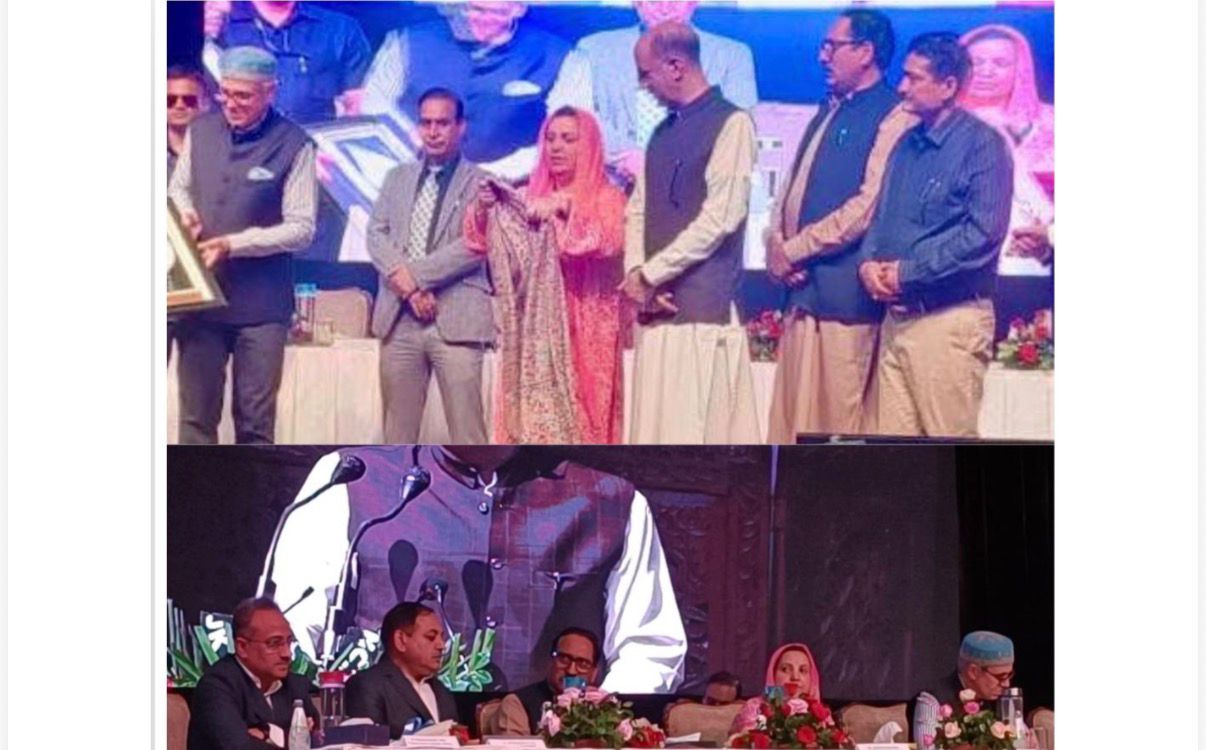 'CM Omar Abdullah inaugurates New Applications and Analytics Portal of Vidya Samiksha Kendra, J&K ; Hands over Regularisation Orders'