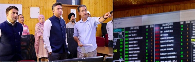  DC Srinagar inspects power grid station & asses electricity restoration efforts 