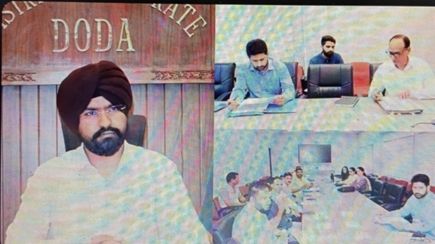 DC Doda emphasizes need for  surprise inspections of hostels to monitor food quality & overall living conditions of students