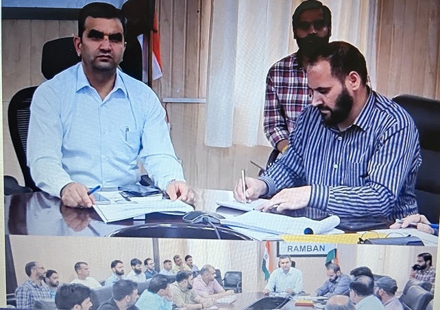 DC Ramban instructs for strict monitoring to avoid any compromise on the quality of works