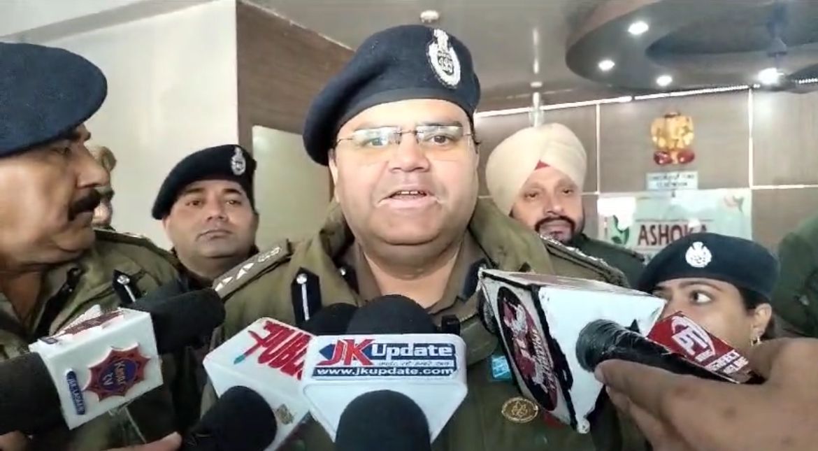 SSP Jammu Vinod Kumar issues directions to Hotels