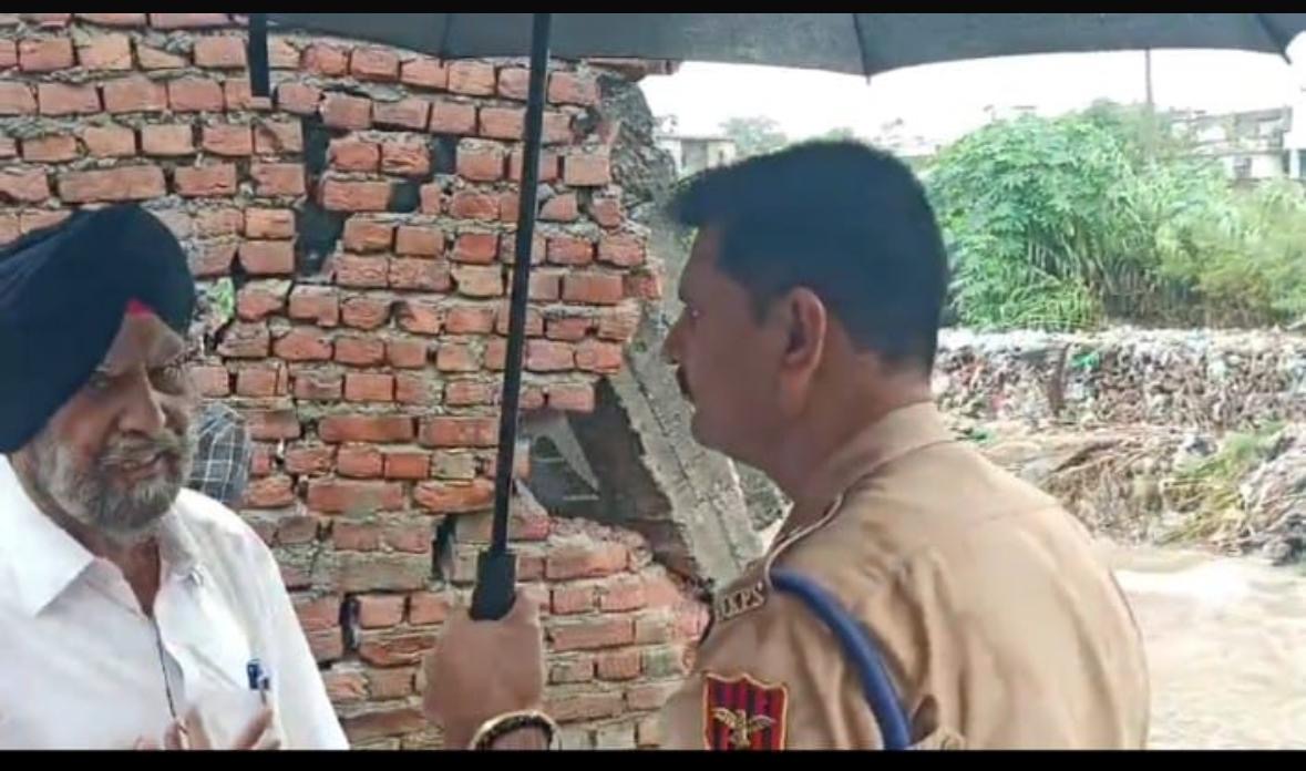 SP South Jammu visited Landslide hit Barmini