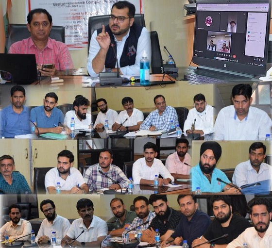 DC Poonch emphasises timely execution of projects to realise goal of 'Har Ghar Nal SE Jal'
