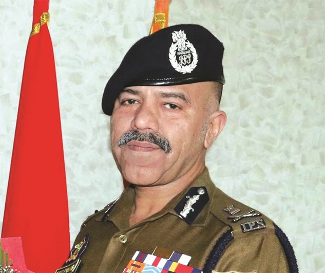DGP J&K Nalin Prabhat meets pilgrims  , inspects Security set up