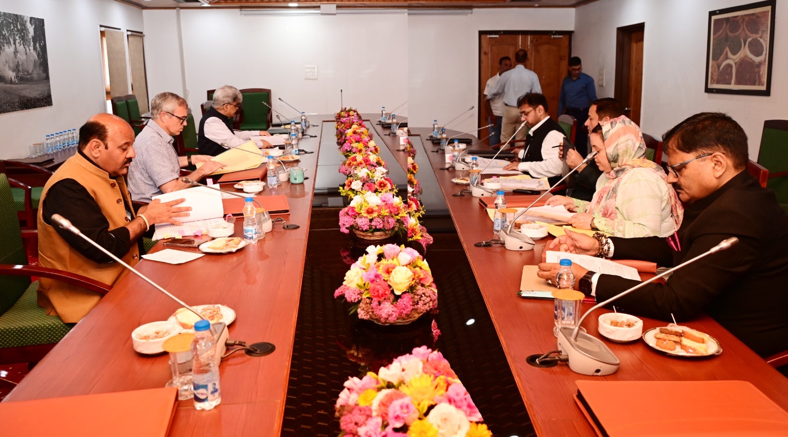 CM Omar Abdullah to chair meeting of Ministers &  Secretaries at Gulmarg tomorrow