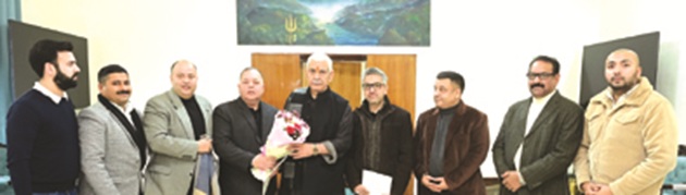 Patnitop Hoteliers call on LG J&K; flag snowfall woes, delay in revision of Master Plan of PDA