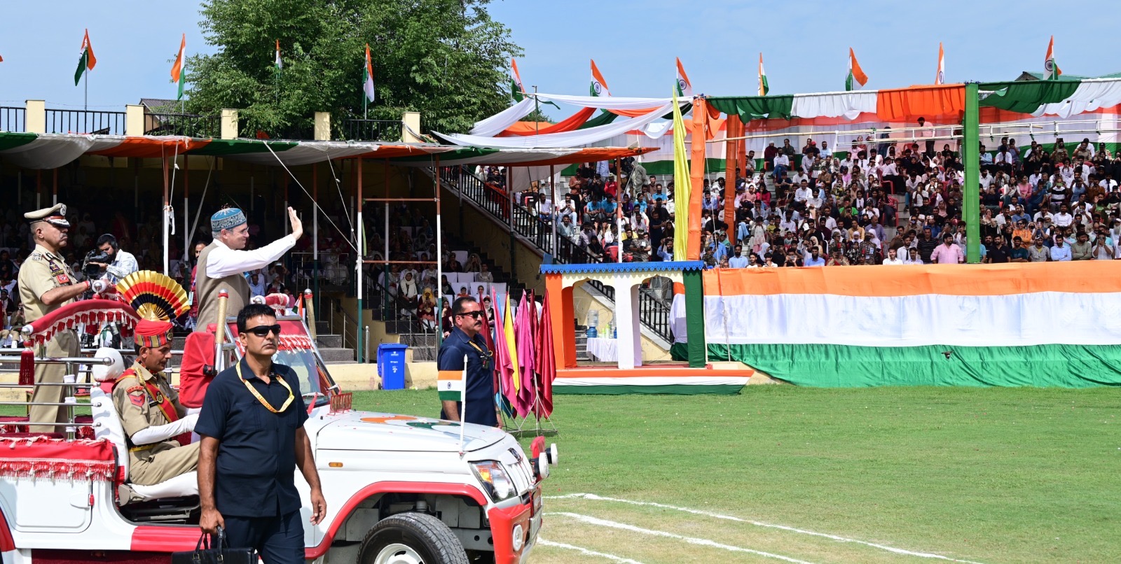 'CM Omar Abdullah opens  speech with  'Sare Jahan Se Achha, Hindustan Hamara''