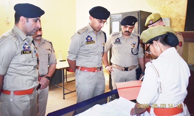 SSP Reasi conducts crime review meeting & inspection of Police station