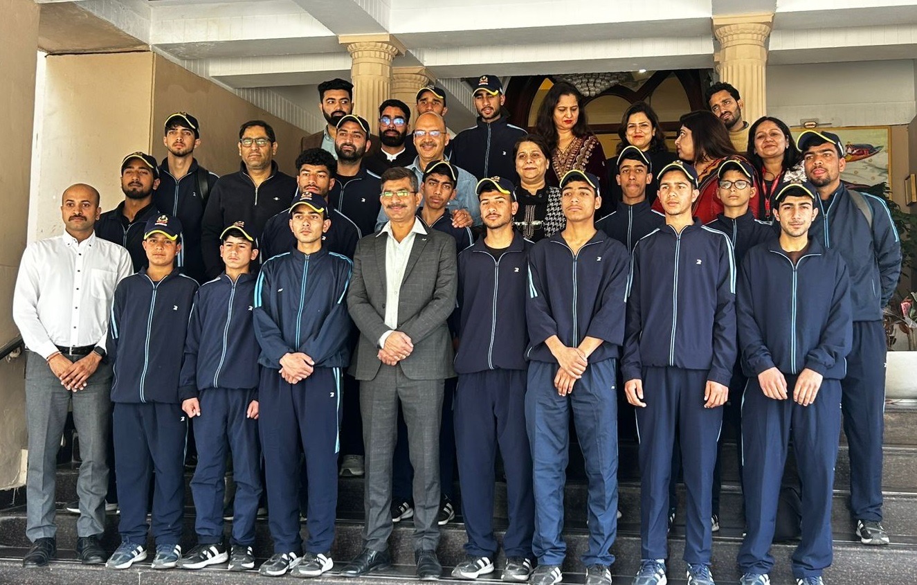 'Bharat Darshan 2026: Kashmir students visit J&K Resident Commission'