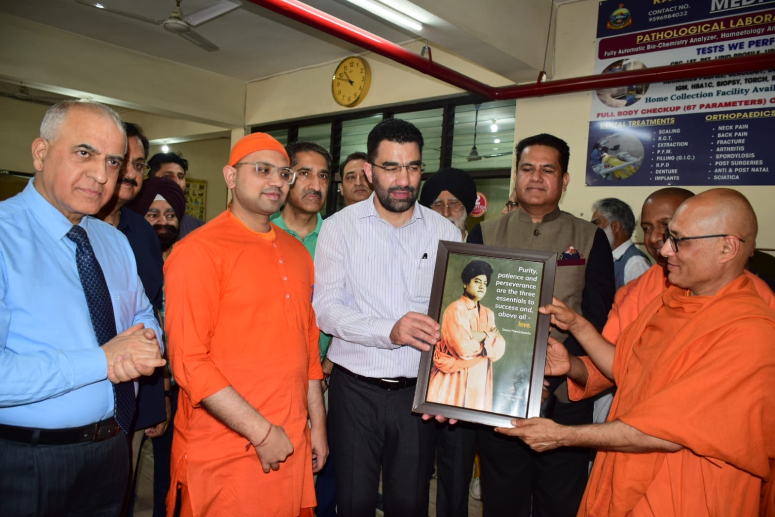 Syed Abid  inaugurates medical camp 
