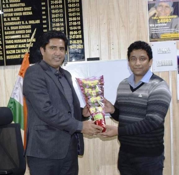 Baseer-Ul-Haq Chaudhary assumes Office as DC Ramban