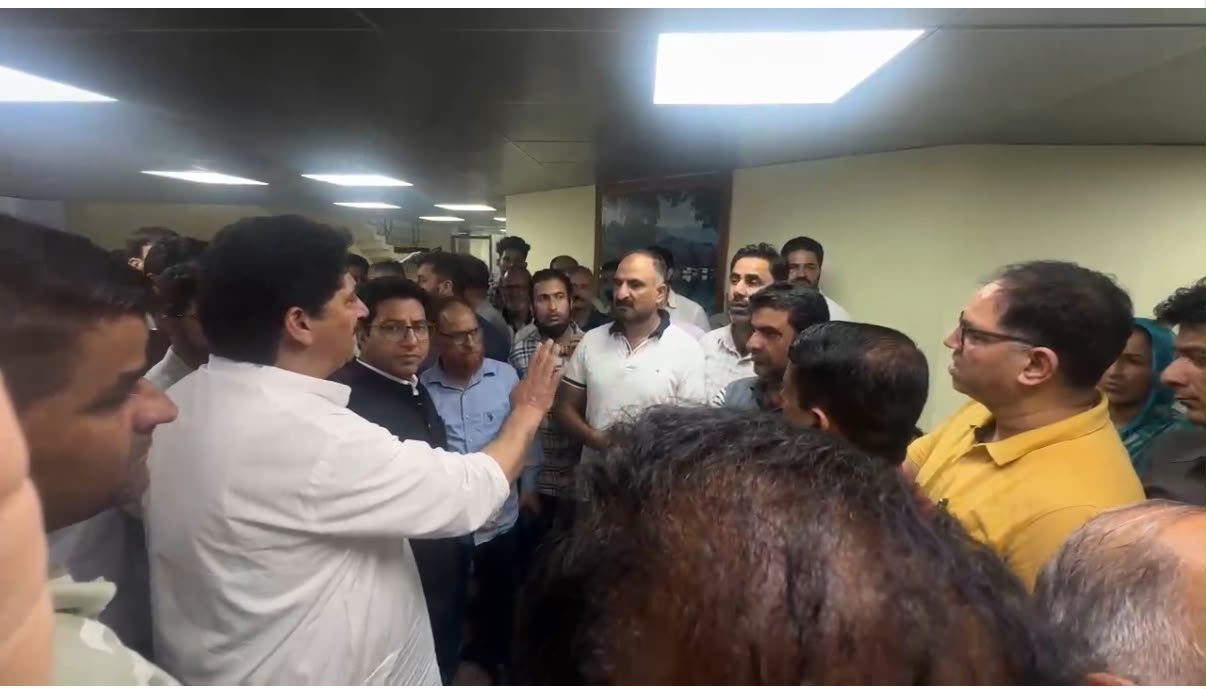 'Assembly Employees protest against GAD Order; MLAs extend Support'
