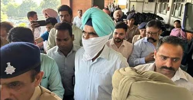 'CBI court sends Punjab DIG Bhullar to 14 days in Judicial Custody in a corruption case'