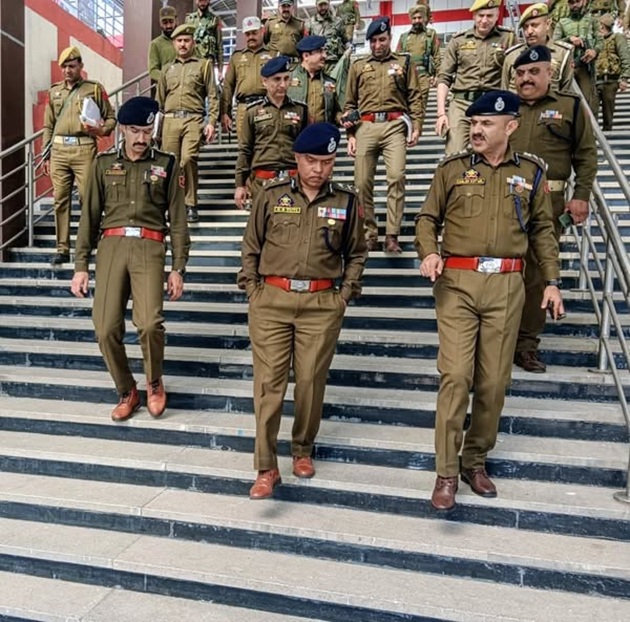 IGP Jammu Zone reviews security at key locations in Reasi, Ramban 