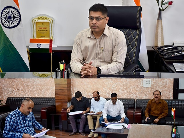 Maintain quality standards in works: DC Poonch to Officers