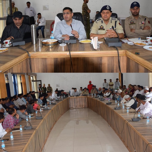 DC, SSP Poonch  hold meeting with Civil Society by serving as a vital platform for community feedback