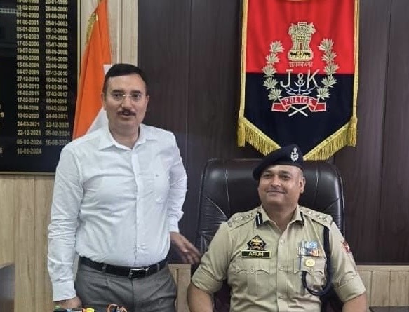 Arun Gupta assumes charge as SSP Ramban 