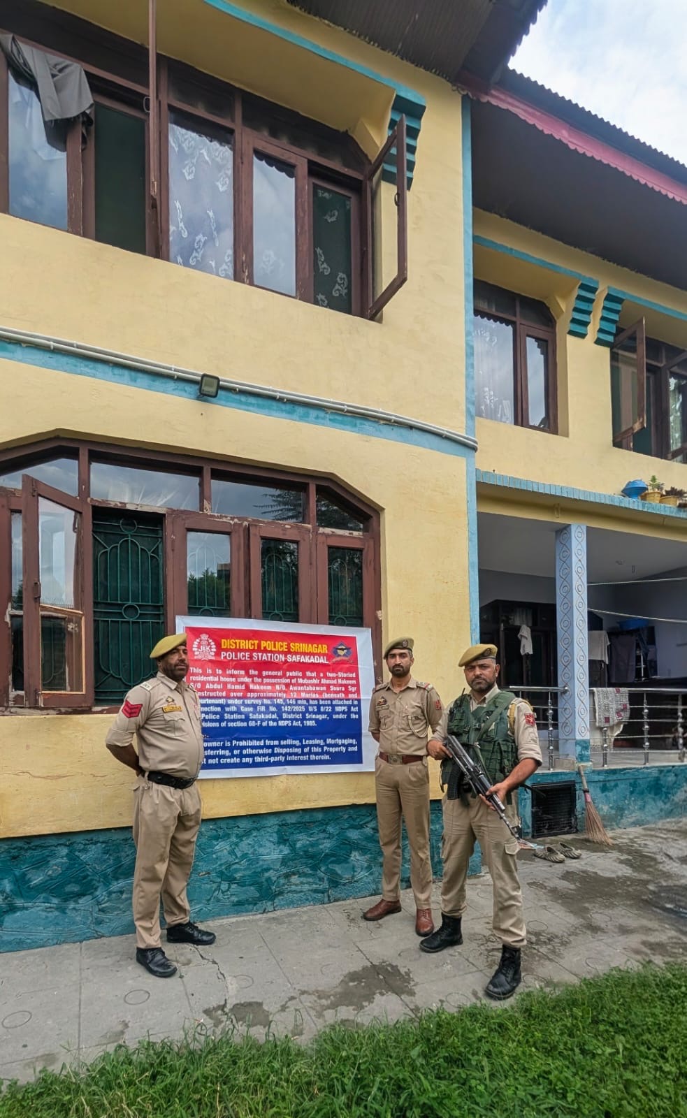 'Srinagar Police attaches Property worth Approximately ₹2.74 Crore Under Nasha Mukti Jammu & Kashmir Abhiyan'