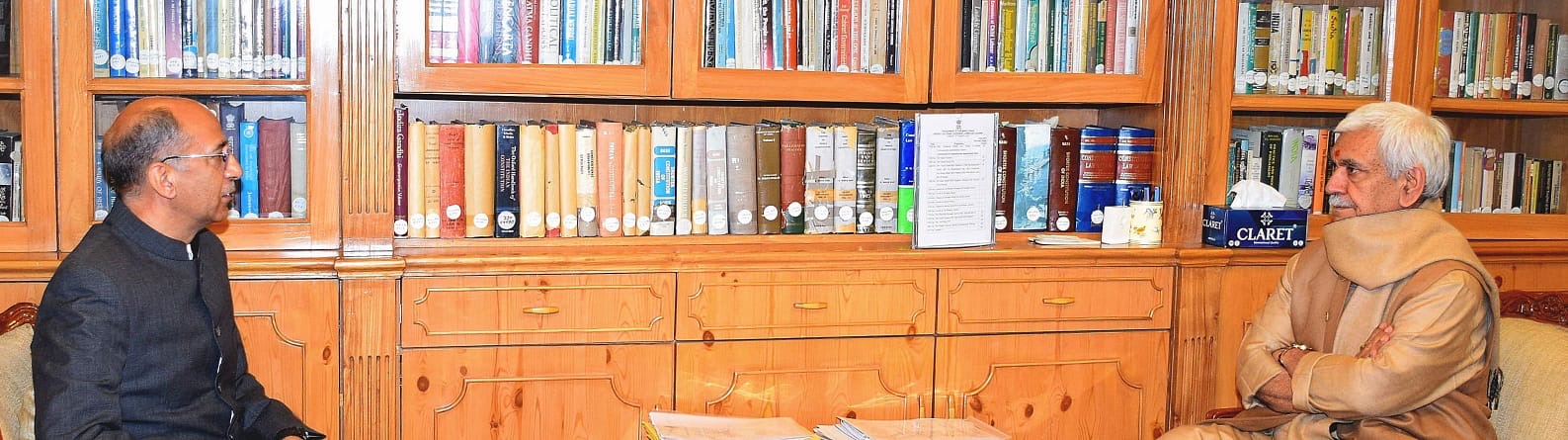 'Advisor to CM J&K, Nasir Wani calls on LG J&K Manoj Sinha '