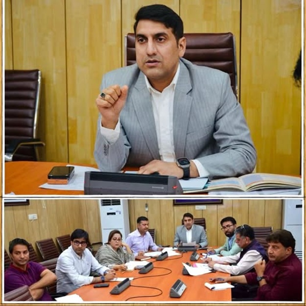 'Aijaz Asad issues directions over Panchayat Ghars across  J&K'