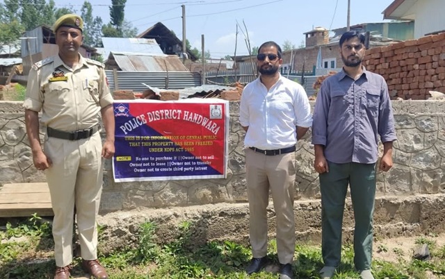 Police attaches property of notorious drug peddler under NDPS Act in Handwara