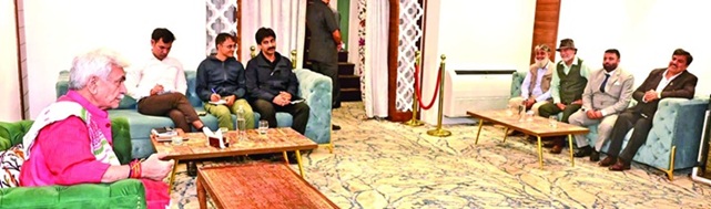 LG Manoj Sinha visits Sonamarg