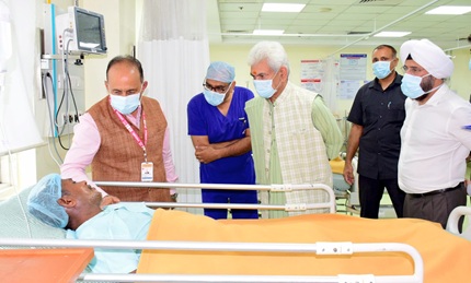 'LG Manoj Sinha announces Rs 9 lakh relief for families of victims of Katra'