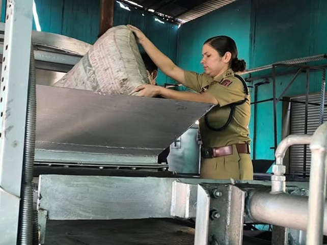Jammu Police destroys seized Narcotics worth Rs 8 cr