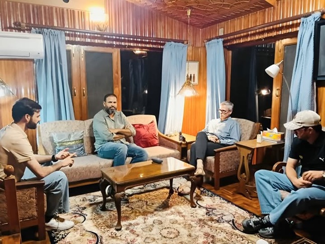 'MP & former cricketer Yusuf Pathan calls on CM Omar Abdullah'