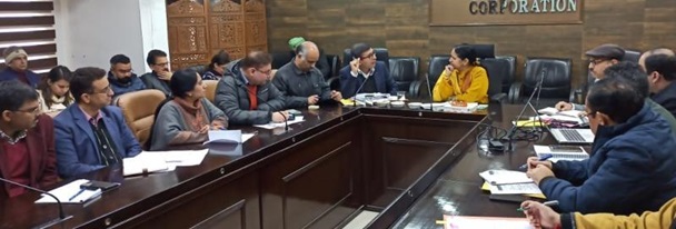 Mandeep Kaur reviews functioning of Jammu Municipal Corporation, JSCL ; Employees seek  "Recruitment Rules of JMC"?