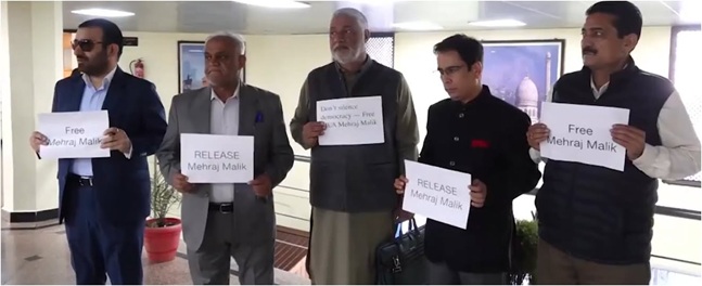  National Conference, Congress MLAs stage silent protest demanding release of AAP MLA Mehraj Malik