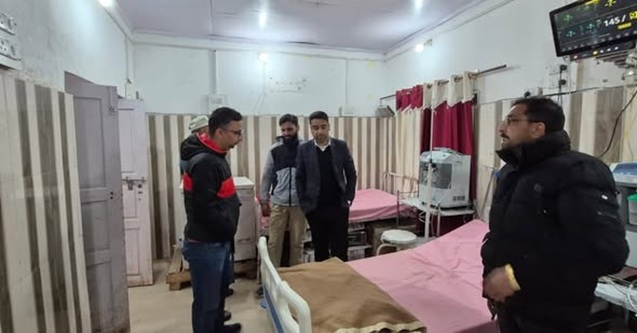 SDM  conducts surprise inspection at CHC: Emphasizes the importance of discipline