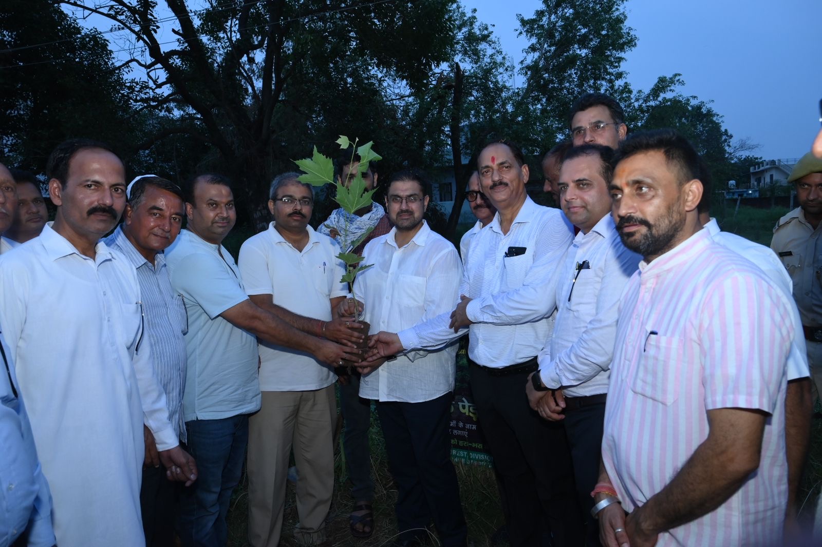 Satish Sharma launches plantation drive in Hiranagar; holds meeting , issues directions