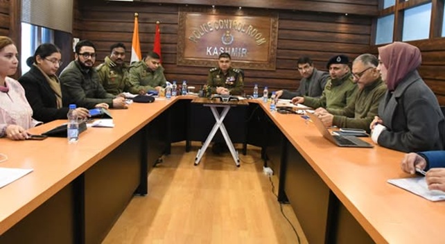 IGP Kashmir reviews under Trial cases 