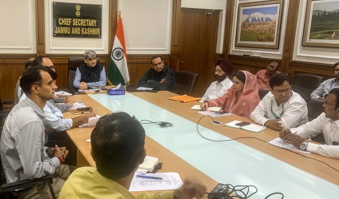CS J&K reviews availability of  petroleum products in far-flung areas 