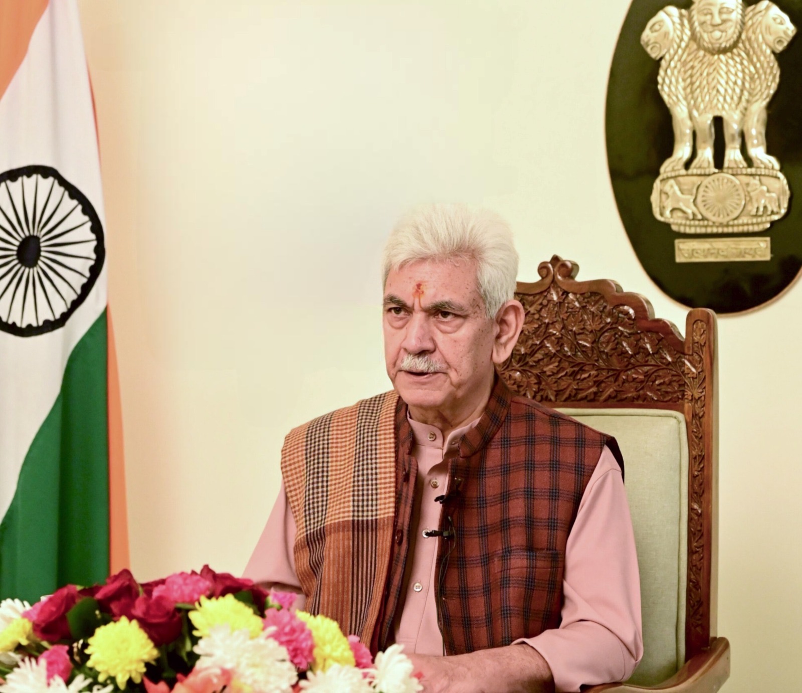 Kathua Landslides: LG Manoj Sinha  briefs Home Minister Amit Shah on rescue and relief operations