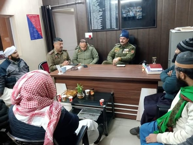 SP South urges Ulemas to counsel parents & students to stay away from radical ideologies, drugs, crime 