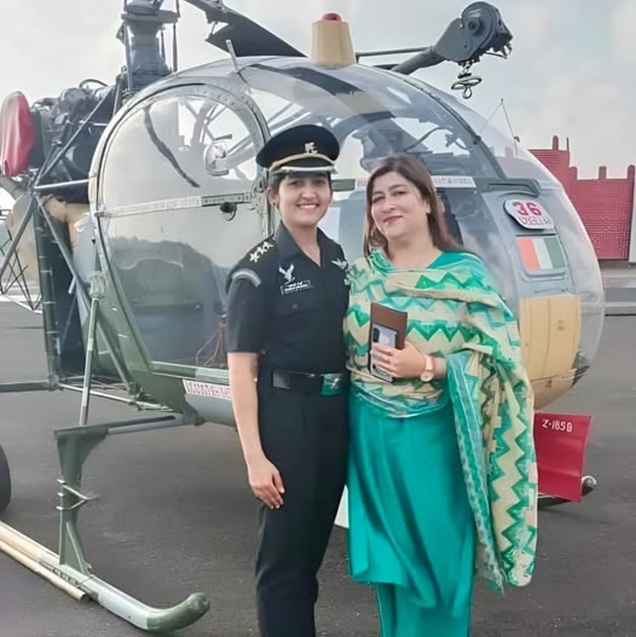 Daughter of Jammu based Journalist,  Captain Hansja becomes first woman Rudra Helicopter Pilot of Indian Army 
