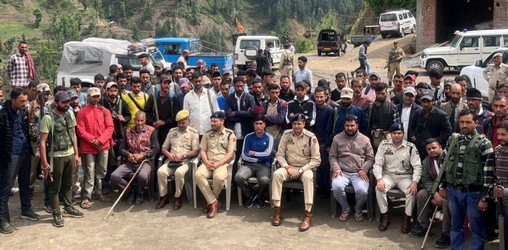 SSP Doda conducts Extensive tour of far off Areas
