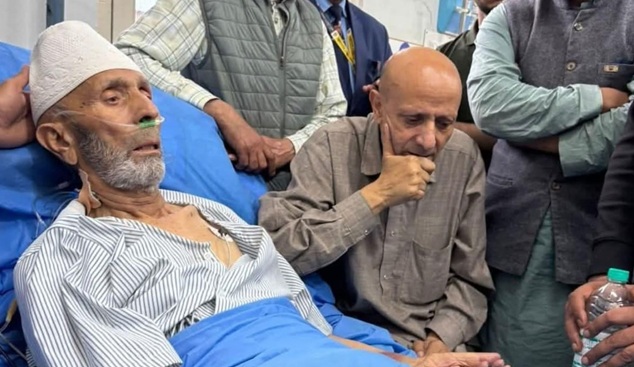 'MP Er Rashid's father passes away at AIIMS Delhi '