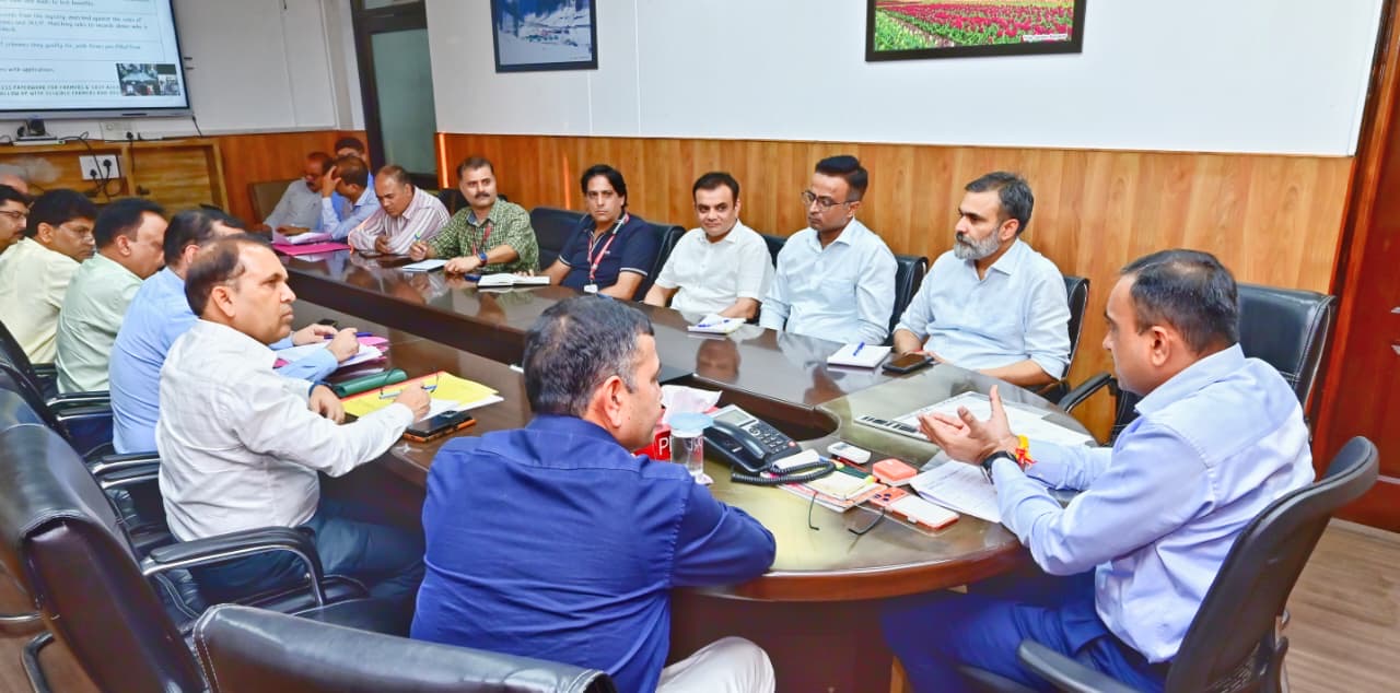 Move beyond mere data collection: DivCom Jammu to Officers 