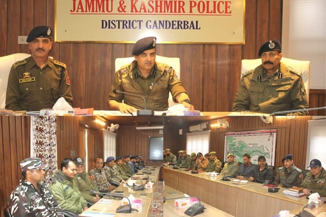 'SSP Ganderbal chairs Security review meeting'
